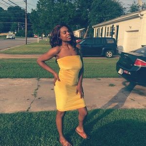 Sunshine velvet strapless dress
